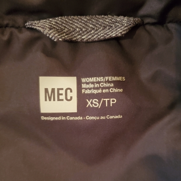 *SOLD* MEC Limelight Parka - Picture 3 of 4